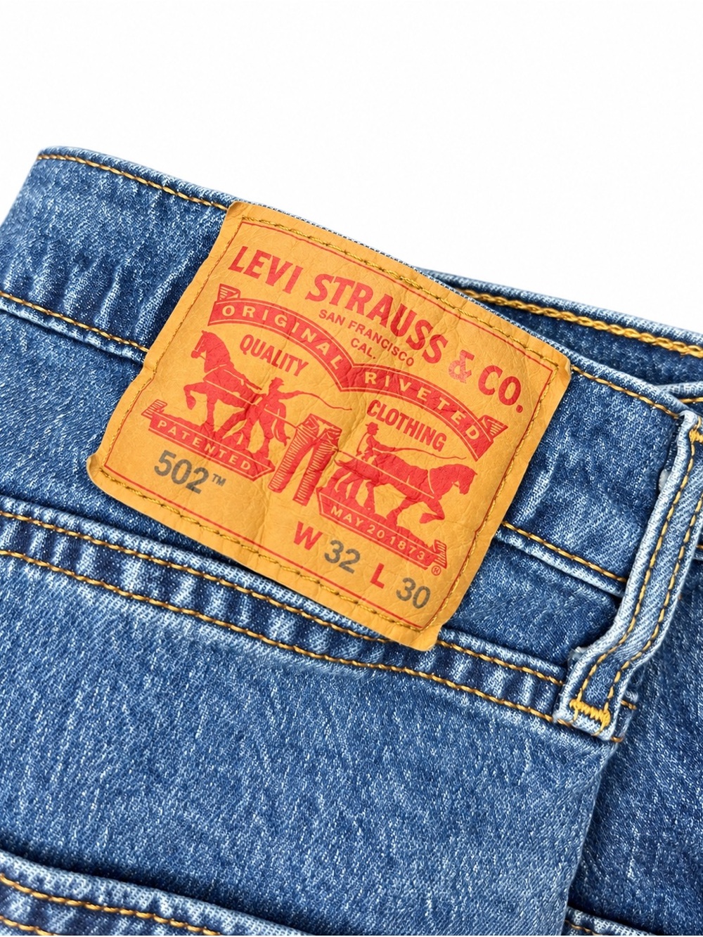 Levi’s 502 Taper Fit Blue Jeans Men’s 32x30 Medium Wash